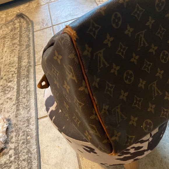 LOUIS VUITTON SPEEDY 30 HANDBAG - Picture 9 of 12